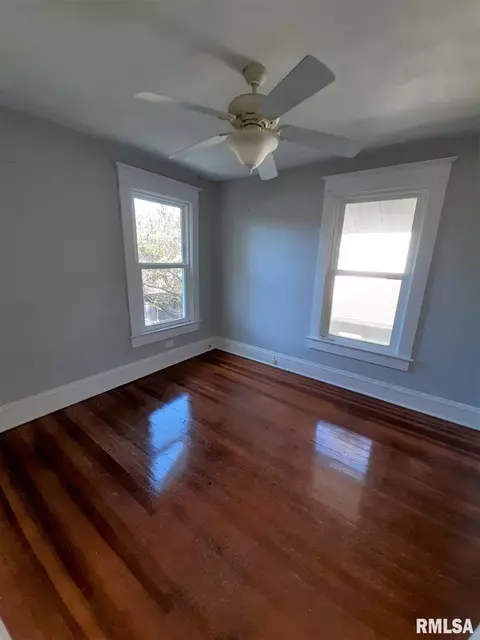 1911 S 4th St, Springfield, IL 62703 photo 20