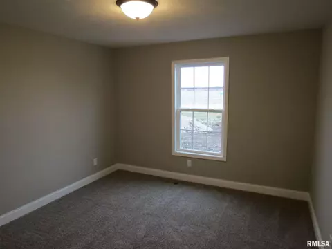 3717 Sugar Loaf Dr, Springfield, IL 62711 photo 13