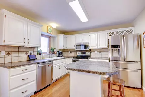 2113 Burgess Dr, Springfield, IL 62711 photo 16