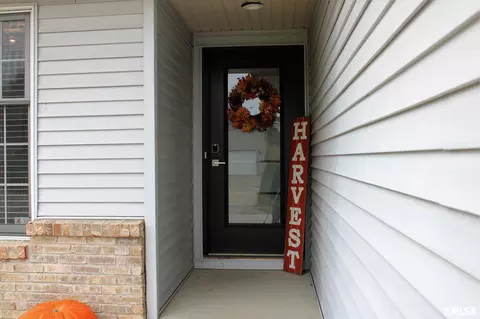 88 Amherst Dr, Springfield, IL 62702 photo 4