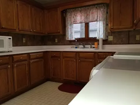 1216 Harmony Ct, Springfield, IL 62703 photo 4