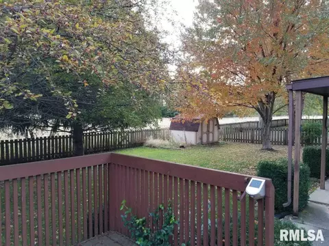 1216 Harmony Ct, Springfield, IL 62703 photo 9