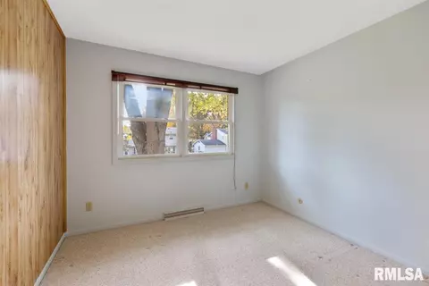 136 Seminole Dr, Springfield, IL 62704 photo 11