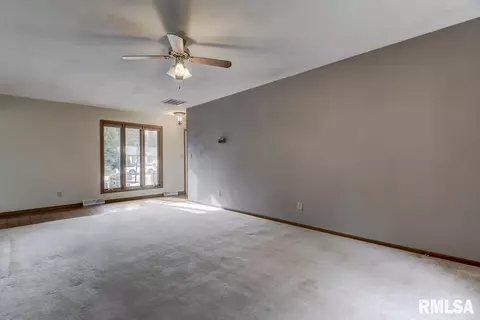 7 Sarah Ave, Springfield, IL 62703 photo 7