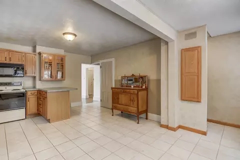 111 S State St, Springfield, IL 62704 photo 10