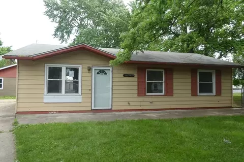 1824 Honeysuckle Ct, Springfield, IL 62703 photo 1
