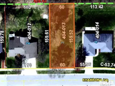 2309 Shabbona Dr, Springfield, IL 62702 photo 1