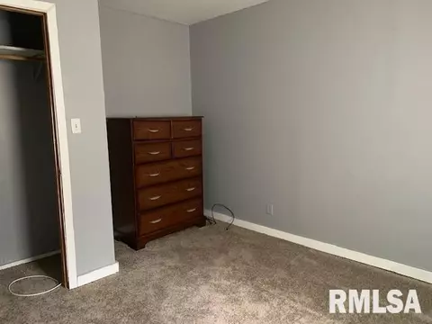 2007 E Stuart St, Springfield, IL 62703 photo 11
