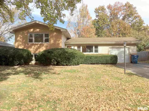 2121 Parkview Dr, Springfield, IL 62704 photo 2