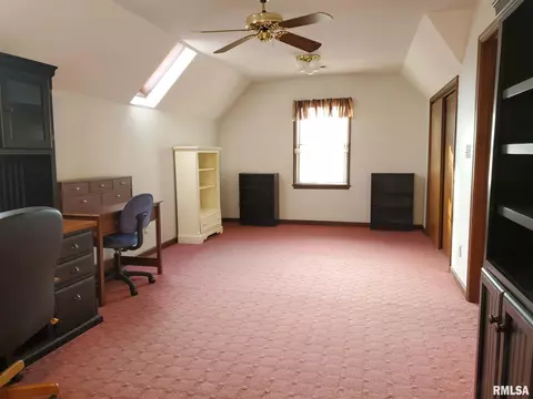 212 Old Tippecanoe Dr, Springfield, IL 62711 photo 28