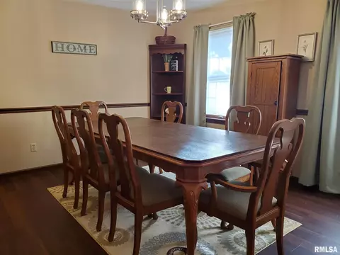 212 Old Tippecanoe Dr, Springfield, IL 62711 photo 4