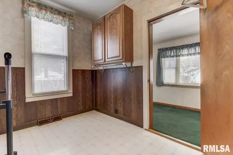 136 N State St, Springfield, IL 62702 photo 24