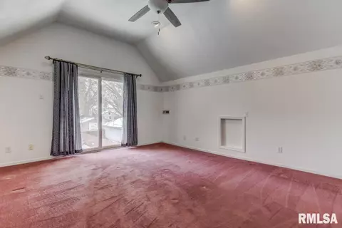 136 N State St, Springfield, IL 62702 photo 32