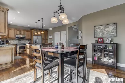 5808 Hedley Rd, Springfield, IL 62711 photo 13