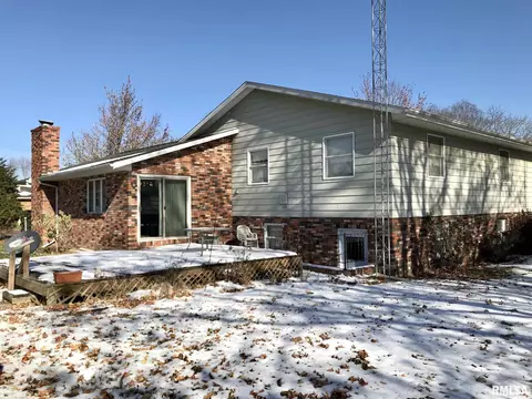 390 E Tanner St, Waverly, IL 62692 photo 36