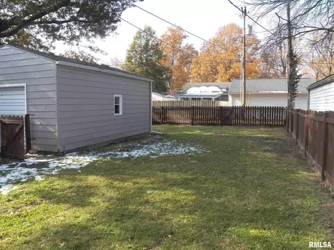 2115 N 7th St, Springfield, IL 62702 photo 36