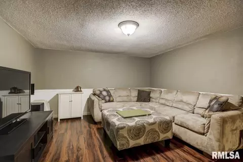 2802 E Black Ave, Springfield, IL 62702 photo 27