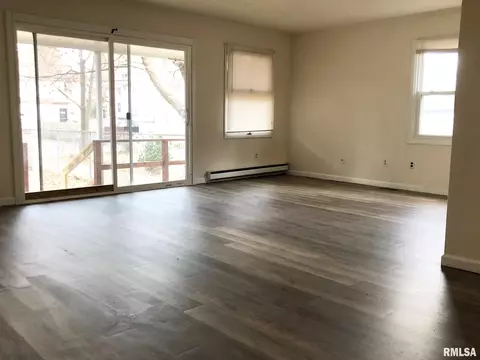 1808 S 5th St, Springfield, IL 62703 photo 5