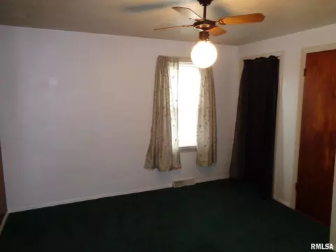 2801 S 16th St, Springfield, IL 62703 photo 15