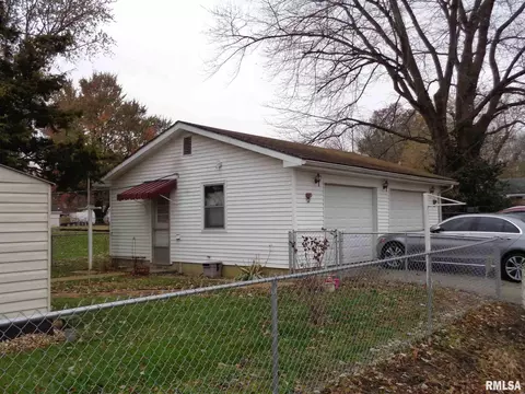 2801 S 16th St, Springfield, IL 62703 photo 4