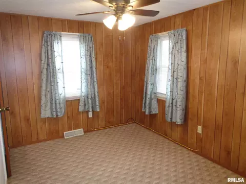 2801 S 16th St, Springfield, IL 62703 photo 18