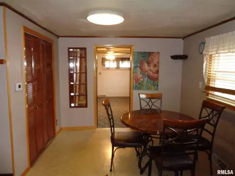 2801 S 16th St, Springfield, IL 62703 photo 11