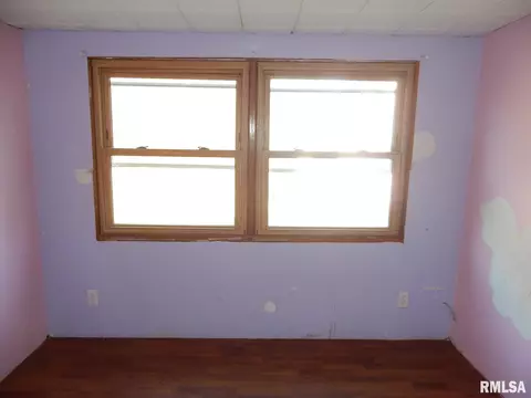 901 E Washington St, Riverton, IL 62561 photo 10
