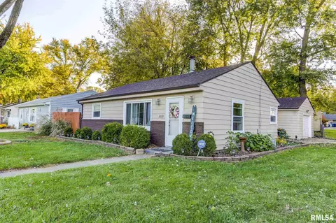 3209 Normandy Rd, Springfield, IL 62703 photo 2