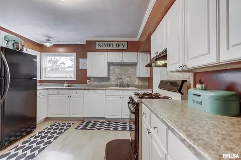 3209 Normandy Rd, Springfield, IL 62703 photo 9