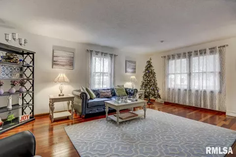 400 Armor Rd, Springfield, IL 62704 photo 5