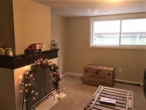 938 N 3rd St, Springfield, IL 62702 photo 14