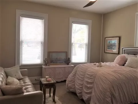 938 N 3rd St, Springfield, IL 62702 photo 8