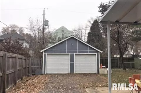938 N 3rd St, Springfield, IL 62702 photo 20