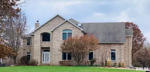 3900 Vanderbilt Cir, Springfield, IL 62711 photo 1