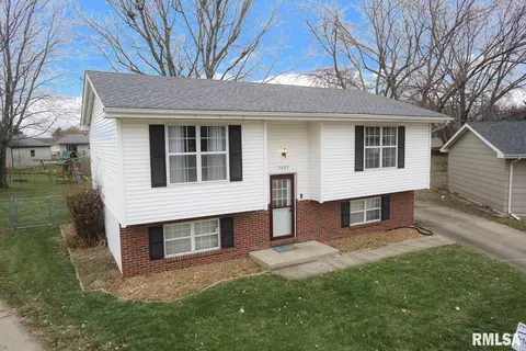 3809 Eagle Claw Dr, Springfield, IL 62707 photo 2