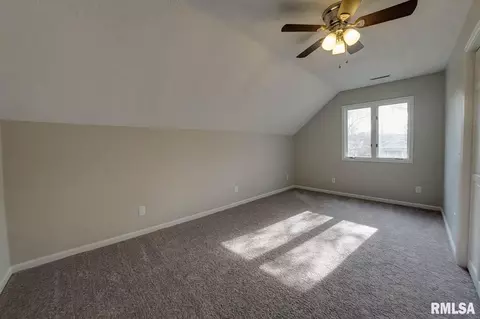 1521 W Selinger St, Springfield, IL 62702 photo 20