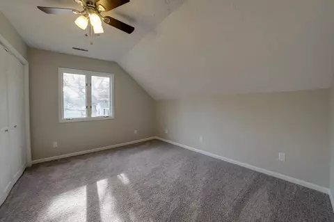 1521 W Selinger St, Springfield, IL 62702 photo 18