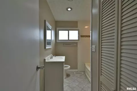 3317 Normandy Rd, Springfield, IL 62703 photo 10