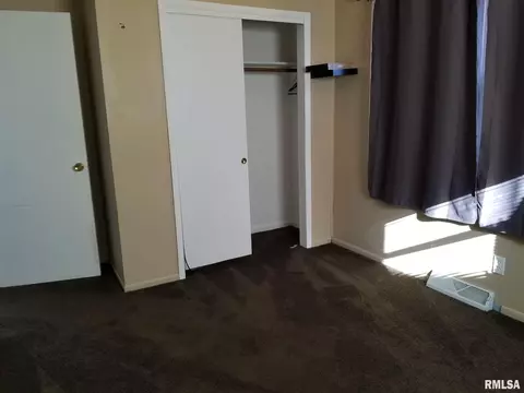 1821 Albert St, Springfield, IL 62702 photo 11