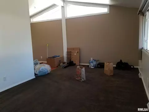 1821 Albert St, Springfield, IL 62702 photo 5
