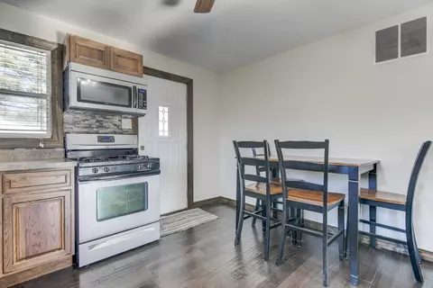 3101 E Carpenter St, Springfield, IL 62702 photo 7