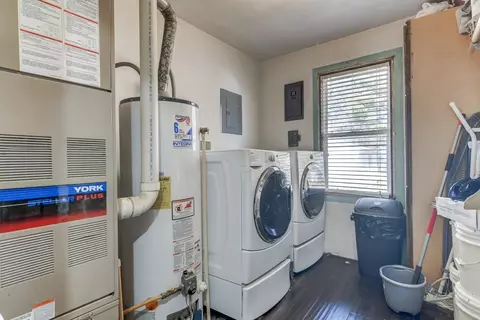 3101 E Carpenter St, Springfield, IL 62702 photo 8