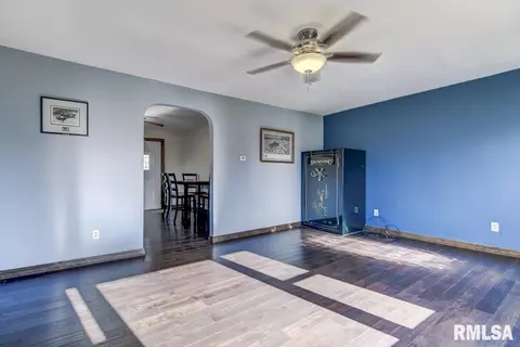 3101 E Carpenter St, Springfield, IL 62702 photo 13