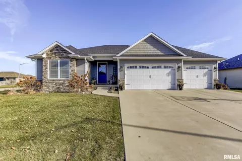 2800 Richardson Dr, Springfield, IL 62711 photo 1