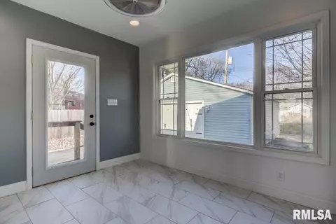 14 Radcliff Rd, Springfield, IL 62703 photo 15
