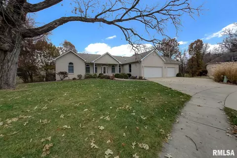 6420 Raintree Pl, Springfield, IL 62712 photo 2
