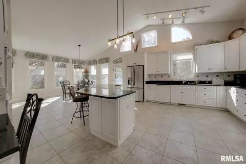 6420 Raintree Pl, Springfield, IL 62712 photo 13