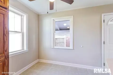 45 Bonnie Ct, Springfield, IL 62704 photo 8