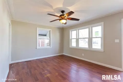 45 Bonnie Ct, Springfield, IL 62704 photo 3