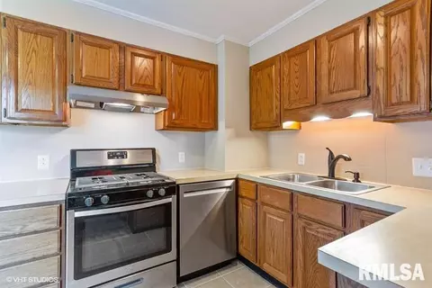 45 Bonnie Ct, Springfield, IL 62704 photo 7